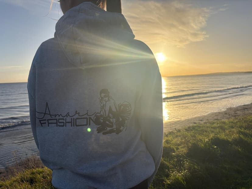 Stall media for Amari Fashion