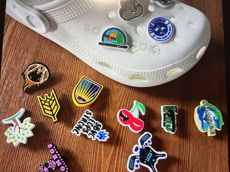 Stall media for Charms!