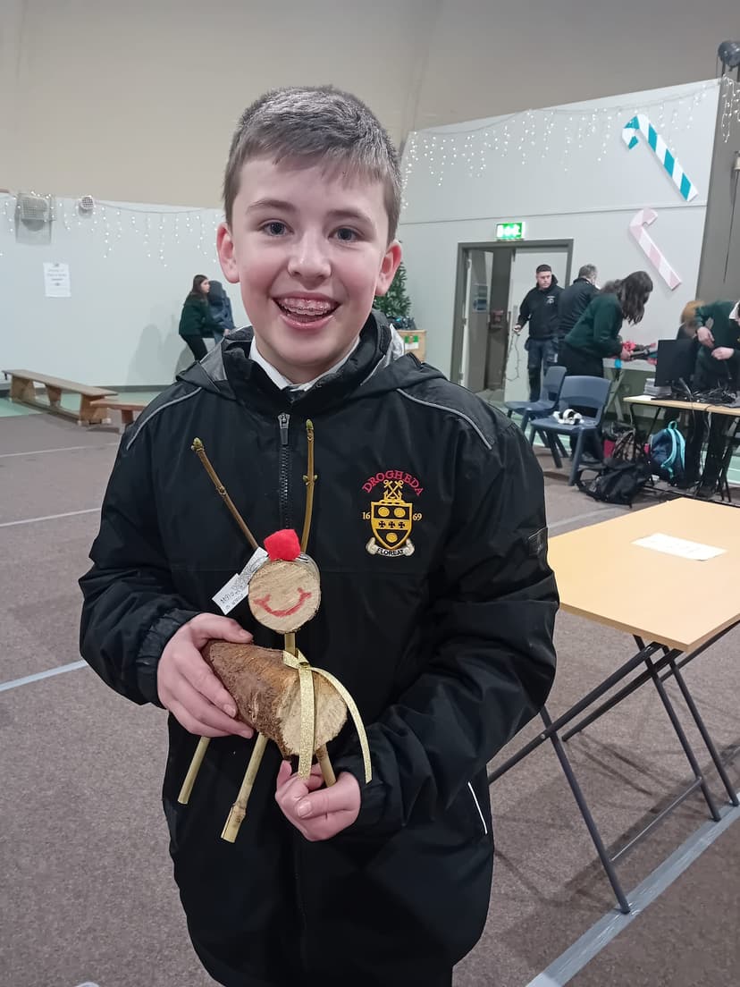 Stall media for Conors Wooden Reindeers